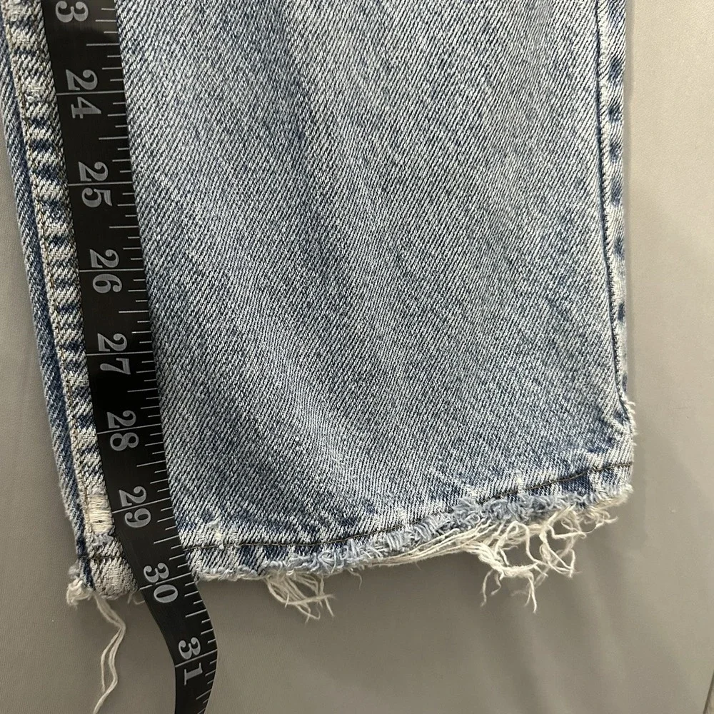 Vtg Levi's USA Light Wash Thrashed Blue Jeans Mens Size 38x30 ( Fits 36x30)